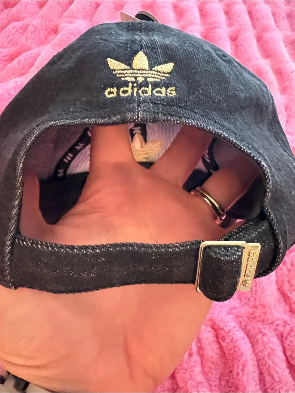 NWT women’s adidas hat